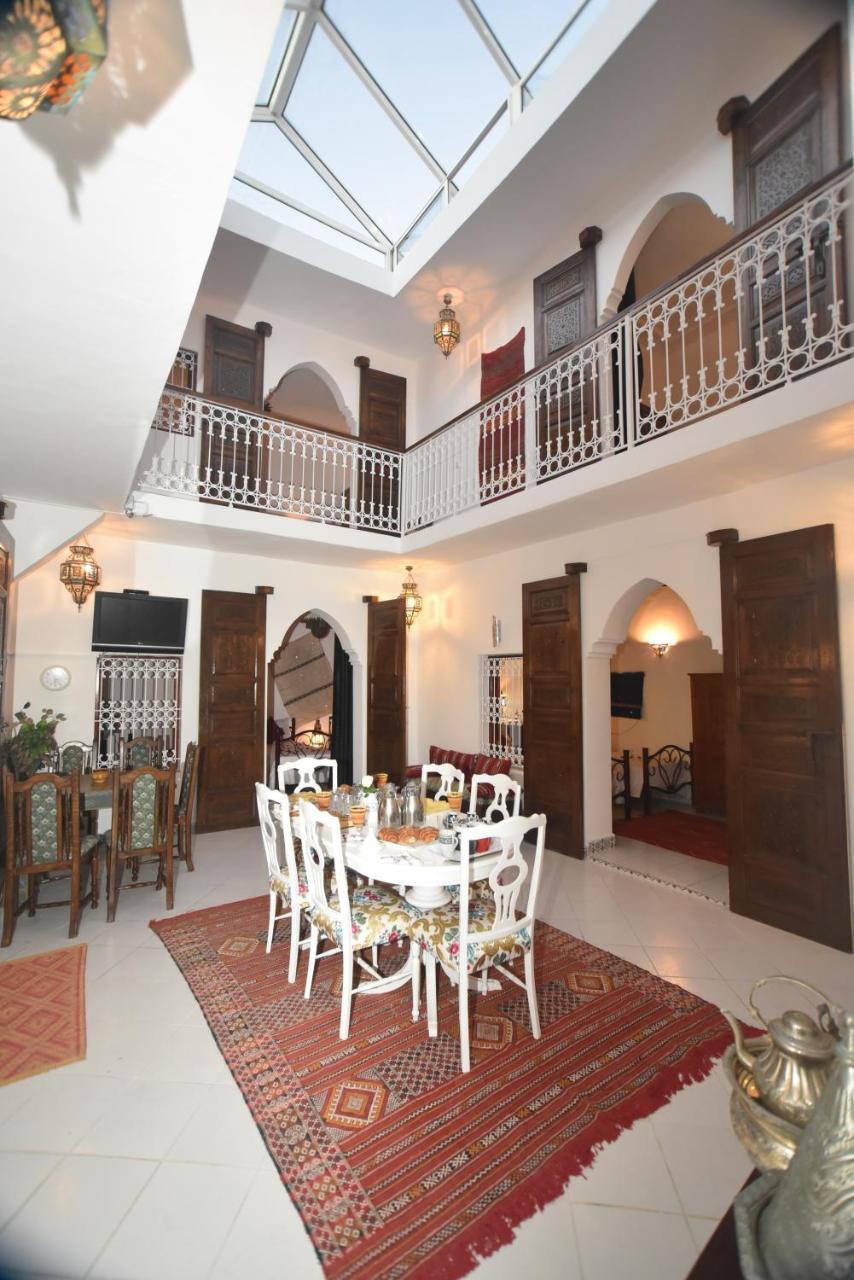 Riad El Idrissi Rabat Luaran gambar