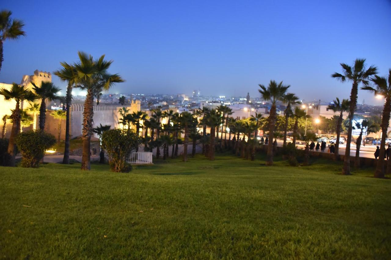 Riad El Idrissi Rabat Luaran gambar