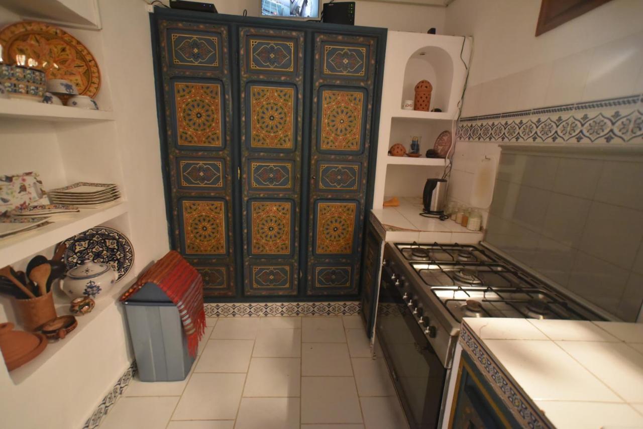 Riad El Idrissi Rabat Luaran gambar